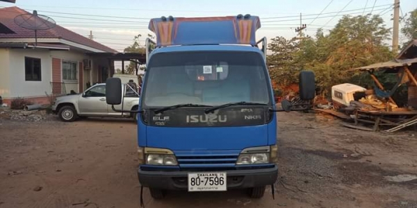ISUZU NKR 130 แรง ปี 48 เครื่องดี ครัชชีสวย รถพร้อมใช้งาน เอกสารพร้อมโอน