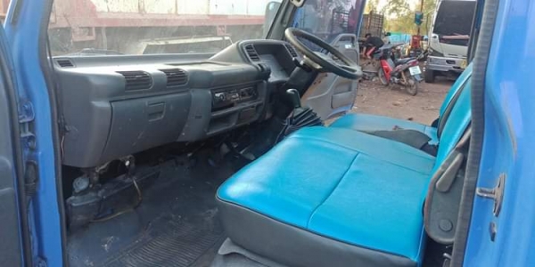 ISUZU NKR 130 แรง ปี 48 เครื่องดี ครัชชีสวย รถพร้อมใช้งาน เอกสารพร้อมโอน ISUZU NKR 130 แรง ปี 48 เครื่องดี ครัชชีสวย รถพร้อมใช้งาน เอกสารพร้อมโอน