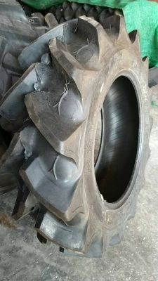 ยางรถไถขนาด11.2/24และ12.4/24และ13.6/26และขอบอื่นโทรสอบถามเอาคับ ยางรถไถขนาด11.2/24และ12.4/24และ13.6/26และขอบอื่นโทรสอบถามเอาคับ