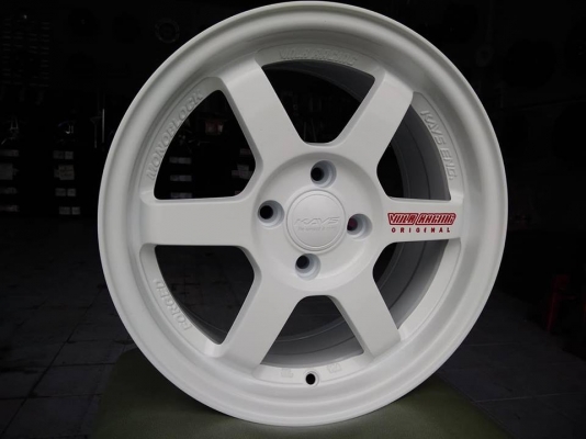 แม็กใหม่ลาย te37 ขอบ 15 สีขาวหยอดแดง แม็กใหม่ลาย te37 ขอบ 15 สีขาวหยอดแดง