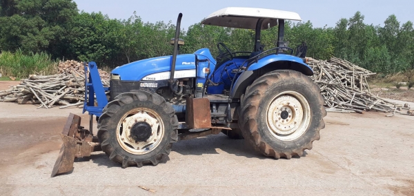 ขายรถไถ FORD TD95 สภาพพร้อมไช้