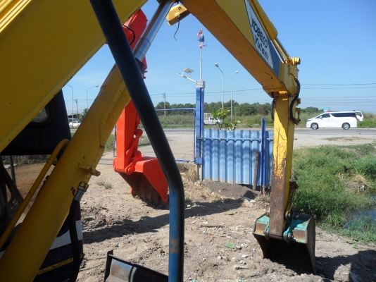 SK60 มาร์คทรี KOBELCO @680,000 เอกสารเล่มทะเบียน รถสวยพร้อมใช้  สนใจคลิ๊ก ☎ 081-989-1989 หรั่งครับ