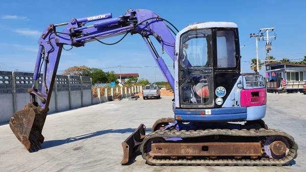 PC75uu-2 KOMATSU (รถนอก นำเข้า ขายถูก)@425,000 รถขุดเก่านอก สถาพดีพร้อมใช้ เพิ่งนำเข้ามายังไม่เคยใช้งานในเมืองไทยเลย เครื่องดีปั้มเเรงพร้อมใช้ บูมอาร์มสวย ช่วงล่างดี เร็วแรง ไม่โหลดพร้อมใช้รถเดิมๆ ขายตามสภาพ เอกสารอินวอยสนใจคลิ๊ก ☎ 081-989-1989 หรั่งครับ