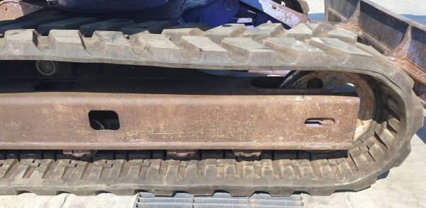 PC75uu-2 KOMATSU (รถนอก นำเข้า ขายถูก)@425,000 รถขุดเก่านอก สถาพดีพร้อมใช้ เพิ่งนำเข้ามายังไม่เคยใช้งานในเมืองไทยเลย เครื่องดีปั้มเเรงพร้อมใช้ บูมอาร์มสวย ช่วงล่างดี เร็วแรง ไม่โหลดพร้อมใช้รถเดิมๆ ขายตามสภาพ เอกสารอินวอยสนใจคลิ๊ก ☎ 081-989-1989 หรั่งครับ