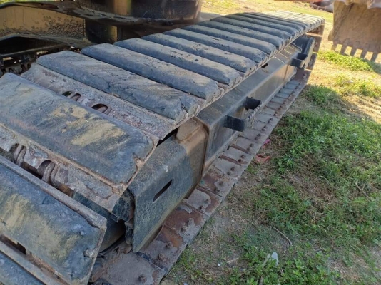 ขายจ้า..HITACHI ZX120-E เก่าใน สภาพดี ใช้งานมาน้อย เครื่องปั๊มแห้ง  เอกสารอินวอย พร้อมใช้ โทร 089-3818694 จ๊อย