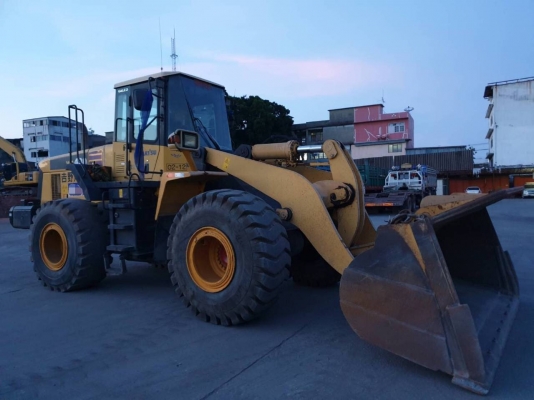 ขายรถตักล้อยาง KOMATSU WA430-5 ซีเรี้ยล 60021 ปี.56 ราคา.2,900,000 รถสวย ใช้น้อย เดิมๆเอกสารใบแจ้งจำหน่าย รถใช้งานอยู่ สนใจโทร.081-3531946 ต่อ.บางนา &amp; ID-LINE รถอยู่ จ.สมุทรปราการ