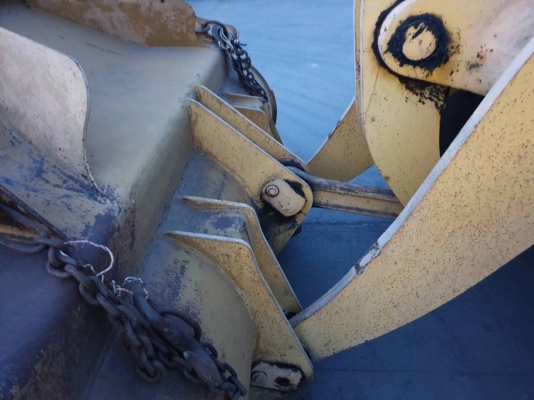 ขายรถตักล้อยาง KOMATSU WA430-5 ซีเรี้ยล 60021 ปี.56 ราคา.2,900,000 รถสวย ใช้น้อย เดิมๆเอกสารใบแจ้งจำหน่าย รถใช้งานอยู่ สนใจโทร.081-3531946 ต่อ.บางนา &amp; ID-LINE รถอยู่ จ.สมุทรปราการ