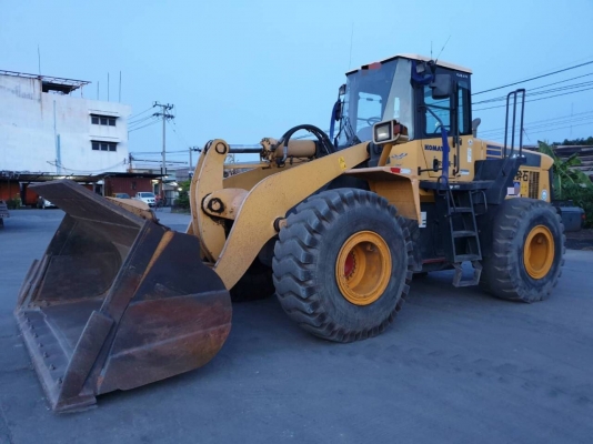 ขายรถตักล้อยาง KOMATSU WA430-5 ซีเรี้ยล 60021 ปี.56 ราคา.2,900,000 รถสวย ใช้น้อย เดิมๆเอกสารใบแจ้งจำหน่าย รถใช้งานอยู่ สนใจโทร.081-3531946 ต่อ.บางนา &amp; ID-LINE รถอยู่ จ.สมุทรปราการ