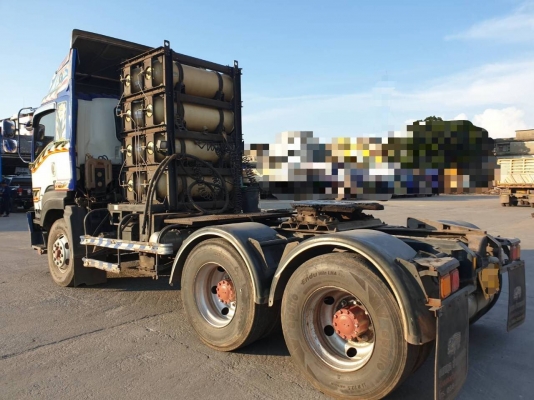 ขายรถหัวลากก๊าส CNG แท้จากโรงงาน 10 ล้อ 2 เพลา ISUZU 360 ปี.55 ราคา.1,080,000 รถสวย ยางสะภาพ 70-80\% สนใจรีบจองด่วนที่.081-3531946 ต่อ.บางนา &amp; ID-LINE รถใช้งานที่ กทม