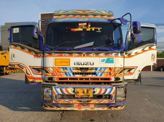 ขายรถหัวลากก๊าส CNG แท้จากโรงงาน 10 ล้อ 2 เพลา ISUZU 360 ปี.55 ราคา.1,080,000 รถสวย ยางสะภาพ 70-80\% สนใจรีบจองด่วนที่.081-3531946 ต่อ.บางนา &amp; ID-LINE รถใช้งานที่ กทม