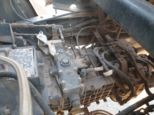 ขายรถหัวลากก๊าส CNG แท้จากโรงงาน 10 ล้อ 2 เพลา ISUZU 360 ปี.55 ราคา.1,080,000 รถสวย ยางสะภาพ 70-80\% สนใจรีบจองด่วนที่.081-3531946 ต่อ.บางนา &amp; ID-LINE รถใช้งานที่ กทม