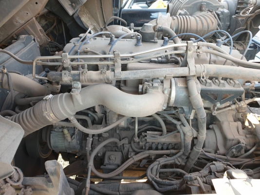 ขายรถหัวลากก๊าส CNG แท้จากโรงงาน 10 ล้อ 2 เพลา ISUZU 360 ปี.55 ราคา.1,080,000 รถสวย ยางสะภาพ 70-80\% สนใจรีบจองด่วนที่.081-3531946 ต่อ.บางนา &amp; ID-LINE รถใช้งานที่ กทม