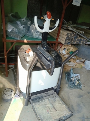 แฮนลิฟไฟฟ้า สภาพดี แบตดี พร้อมใช้ มีหลายคัน