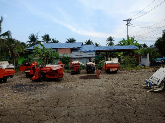 งาใส่รถไถใหญ่ กว้าง1.8เมตร ยาว1.6เมตร ปลายแหลม