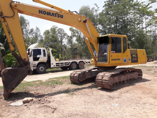 ขายด่วน PC200-5 ซื้อสภาพเก่านอกมา2ปี คอนโทรนสั้น ตัวเดินจีบไฟฟ้าเต็ม แอรหนาว