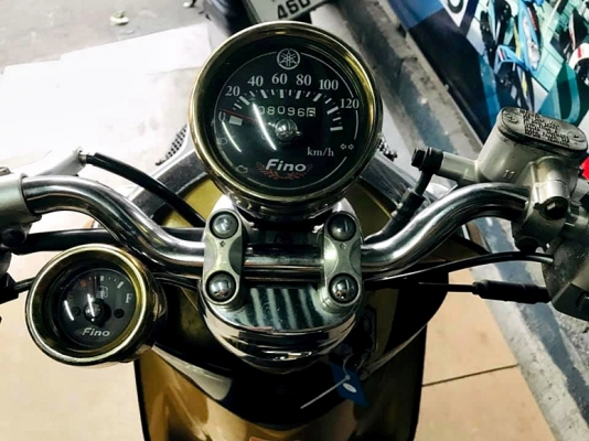 Fino คลาสสิค เกย์แยก สีนํ้าตาล เครื่องเดิมดี สีพอใช้ 16900 Fino คลาสสิค เกย์แยก สีนํ้าตาล เครื่องเดิมดี สีพอใช้ 16900