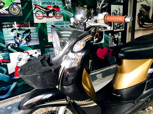 Fino คลาสสิค เกย์แยก สีนํ้าตาล เครื่องเดิมดี สีพอใช้ 16900 Fino คลาสสิค เกย์แยก สีนํ้าตาล เครื่องเดิมดี สีพอใช้ 16900