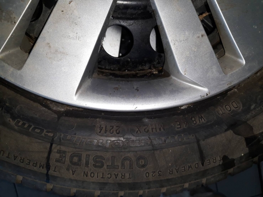 ล้อพร้อมยาง Michelin 4 ล้อ ไม่รวมส่งลด 1600.- ล้อพร้อมยาง Michelin 4 ล้อ ไม่รวมส่งลด 1600.-