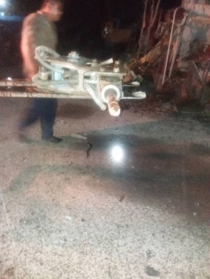 อันนี้ หัวเจาะ กระแทก ใส่รถขุด แบคโฮ PC 30 จัดส่งให้ลูกค้าจากสุพรรณบุรีครับ ขอบคุณมากครับ อันนี้ หัวเจาะ กระแทก ใส่รถขุด แบคโฮ PC 30 จัดส่งให้ลูกค้าจากสุพรรณบุรีครับ ขอบคุณมากครับ