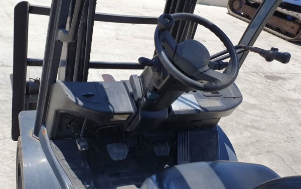 รถฟอร์คลิฟท์ขนาด 2.5 ตัน ยีห้อ TOYOTA 8FD25 เครื่องยนต์ดีเซล1DZ//2 เกียร์ออโตเมติก เสายกสูง 4 เมตร ยกหนักได้ 2500 กิโลกรัม งายาว 1.50 เมตร ยางตัน 4 ล้อ ✅ รถฟอร์คลิฟท์มือสองญี่ปุ่นพร้อมใช้งาน รถฟอร์คลิฟท์ขนาด 2.5 ตัน ยีห้อ TOYOTA 8FD25 เครื่องยนต์ดีเซล1DZ//2 เกียร์ออโตเมติก เสายกสูง 4 เมตร ยกหนักได้ 2500 กิโลกรัม งายาว 1.50 เมตร ยางตัน 4 ล้อ ✅ รถฟอร์คลิฟท์มือสองญี่ปุ่นพร้อมใช้งาน