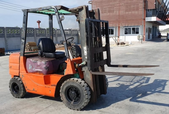 ขายด่วนรถยกดีเซลมิสซูFD25-8ยก2.5ตันเสาสูง3เมตรยกจริงวิ่งได้จริงหนัก2.5ตันสบายๆรถนอกสวยๆนำเข้ายังไม่เคยใช้งานในเมืองไทยเลย ขายด่วนรถยกดีเซลมิสซูFD25-8ยก2.5ตันเสาสูง3เมตรยกจริงวิ่งได้จริงหนัก2.5ตันสบายๆรถนอกสวยๆนำเข้ายังไม่เคยใช้งานในเมืองไทยเลย