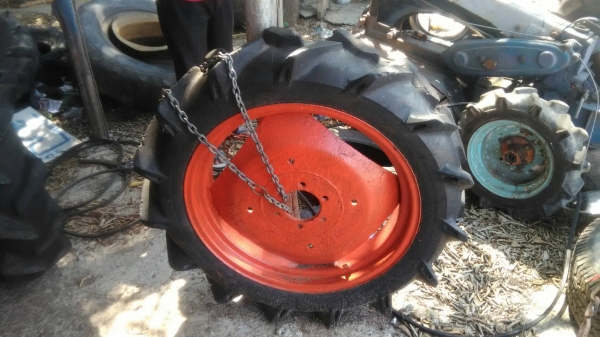 สารีต่อพ่วงรถไถสนใจติดต่อมาคับ