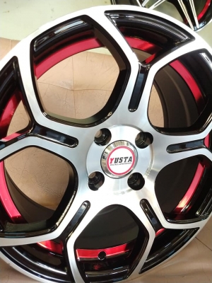 แม็กใหม่ขอบ 15 ราคา 7500 พร้อมยาง 12500 บาท แถมครบชุดแต่ง แม็กใหม่ขอบ 15 ราคา 7500 พร้อมยาง 12500 บาท แถมครบชุดแต่ง