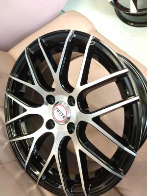 แม็กใหม่ขอบ 15 ราคา 7500 พร้อมยาง 12500 บาท แถมครบชุดแต่ง แม็กใหม่ขอบ 15 ราคา 7500 พร้อมยาง 12500 บาท แถมครบชุดแต่ง