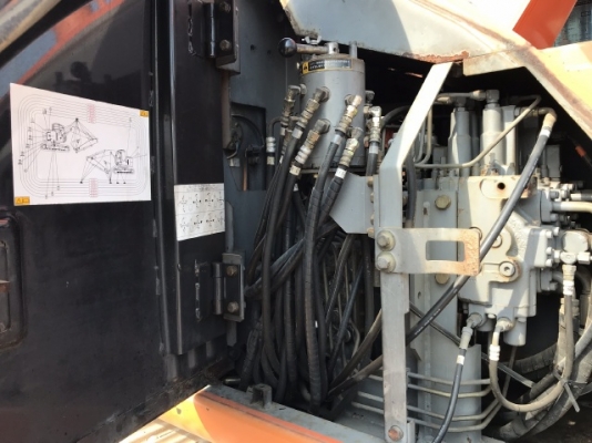 ขายรถขุด HITACHI ZX135US นำเข้าเองจากญี่ปุ่น สภาพสวยพร้อมใช้ มีVDOการทำงานครับ