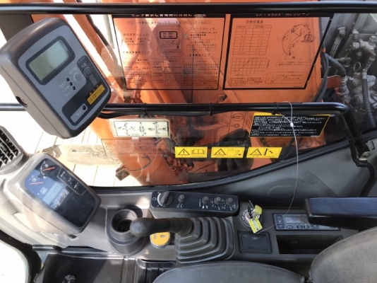 ขายรถขุด HITACHI ZX135US นำเข้าเองจากญี่ปุ่น สภาพสวยพร้อมใช้ มีVDOการทำงานครับ