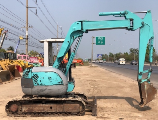 ขายรถขุด KOBELCO SK50UR-2 นำเข้าเองจากญี่ปุ่น สภาพสวยพร้อมใช้ มีVDOการทำงานครับ
