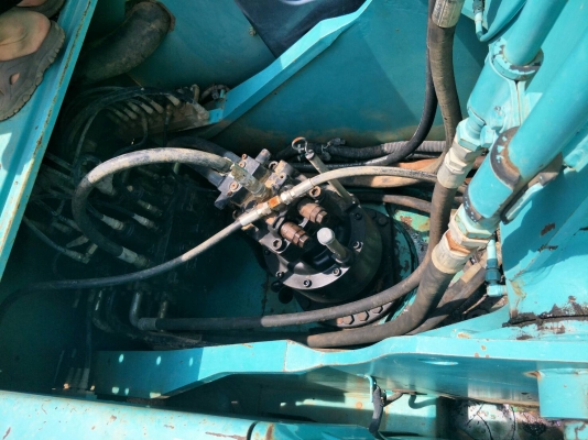 มีVDOขายแบคโฮ KOBELCO200-8ํyn12ราคา 1,400,000