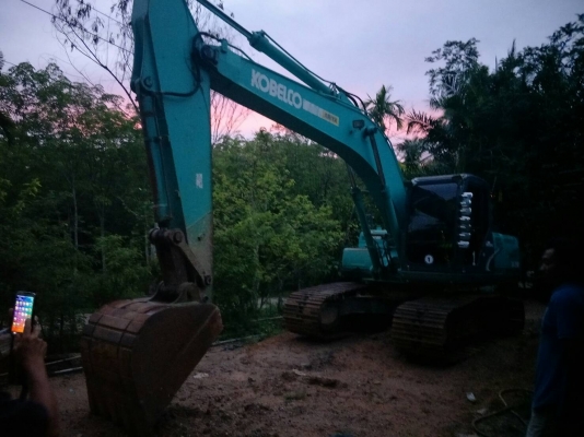 มีVDOขายแบคโฮ KOBELCO200-8ํyn12ราคา 1,400,000 มีVDOขายแบคโฮ KOBELCO200-8ํyn12ราคา 1,400,000