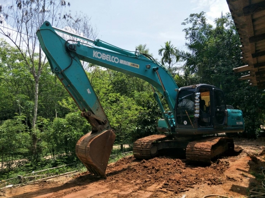 มีVDOขายแบคโฮ KOBELCO200-8ํyn12ราคา 1,400,000