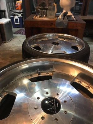 ขายแม็ก RAYS แท้ AX 19นิ้ว หน้า9หลัง11 ใครมาก่อนเอาไป ขายต่อ วันนี้ 12500 ขายแม็ก RAYS แท้ AX 19นิ้ว หน้า9หลัง11 ใครมาก่อนเอาไป ขายต่อ วันนี้ 12500