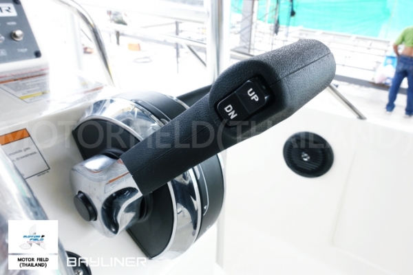 เรือใหม่ เรือตกปลา 2018 Bayliner F18 ติดต่อสอบถาม 063-6729312 (บี)