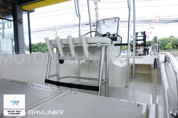 เรือใหม่ เรือตกปลา 2018 Bayliner F18 ติดต่อสอบถาม 063-6729312 (บี)