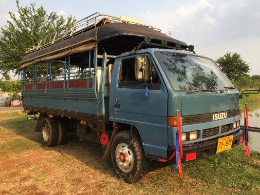 Isuzu NPR 115 ห้างแท้ปี32 เล่มพร้อมโอน สวยพร้อมใช้