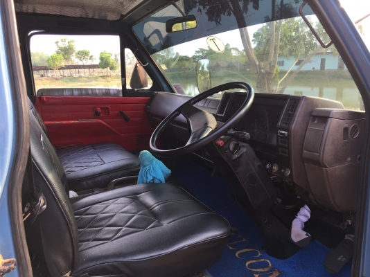 Isuzu NPR 115 ห้างแท้ปี32 เล่มพร้อมโอน สวยพร้อมใช้ Isuzu NPR 115 ห้างแท้ปี32 เล่มพร้อมโอน สวยพร้อมใช้