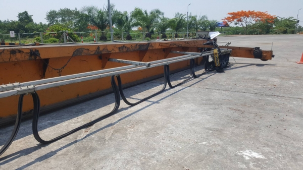 ขาย เครนใช้งานยกของในโรงงาน ขนาด 5 ตัน ความยาว 19 เมตร อุปกรณ์มีครบ ราคาต่อรองได้ครับ