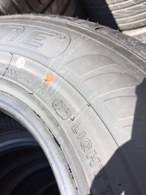 ขายยางใหม่ DEESTONE PAYAK R401 195R14 ปี17 - ราคาเส้นละ 1,350 บาท ขายยางใหม่ DEESTONE PAYAK R401 195R14 ปี17 - ราคาเส้นละ 1,350 บาท