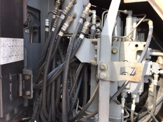 ขายรถขุด HITACHI ZX135US นำเข้าเองจากญี่ปุ่น สภาพสวยพร้อมใช้ มีVDOการทำงานครับ ขายรถขุด HITACHI ZX135US นำเข้าเองจากญี่ปุ่น สภาพสวยพร้อมใช้ มีVDOการทำงานครับ