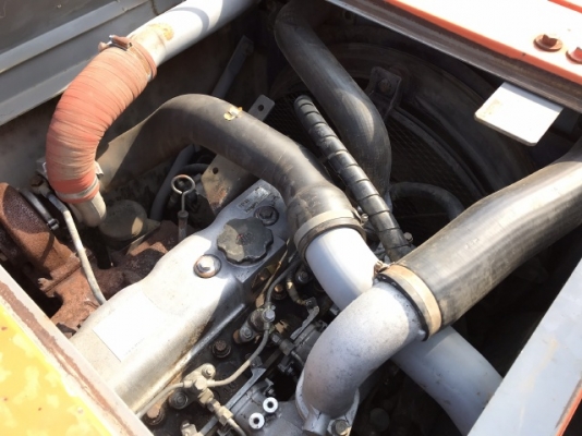 ขายรถขุด HITACHI ZX135US นำเข้าเองจากญี่ปุ่น สภาพสวยพร้อมใช้ มีVDOการทำงานครับ ขายรถขุด HITACHI ZX135US นำเข้าเองจากญี่ปุ่น สภาพสวยพร้อมใช้ มีVDOการทำงานครับ