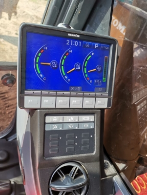 ขาย!! >>> Komatsu Pc200 รุ่น 8MO รถสวยพร้อมลุยงาน เล่มทะเบียน <<<  เบอร์ติดต่อ 098-7155789 086-4631102