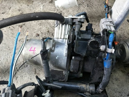 - ปั๊มลม 12 โวลท์ เก่าญี่ปุ่น เสื้อครีบ รุ่นใหม่ - ปั๊มลม 12 โวลท์ เก่าญี่ปุ่น เสื้อครีบ รุ่นใหม่