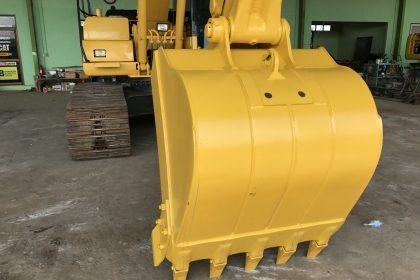 ขาย!! >>> Komatsu PC200 รุ่น 8MO รถสวยๆ สภาพนี้ซื้อไปใช้งานได้เลย <<< เบอร์ติดต่อ 098-7155789 086-4631102