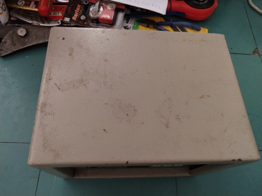 ขายกล่องเหล็กตู้นิรภัยอย่างหนาและหนักเอาไปใช้งานDIY. ขายกล่องเหล็กตู้นิรภัยอย่างหนาและหนักเอาไปใช้งานDIY.