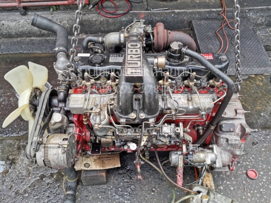 ็HO6C เทอร์โบ 215 ็HO6C เทอร์โบ 215