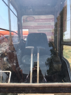 ต้องการขาย  HITACHI EX200 รถแบคโฮ 510,000 บาท