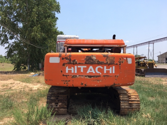 ต้องการขาย  HITACHI EX200 รถแบคโฮ 510,000 บาท